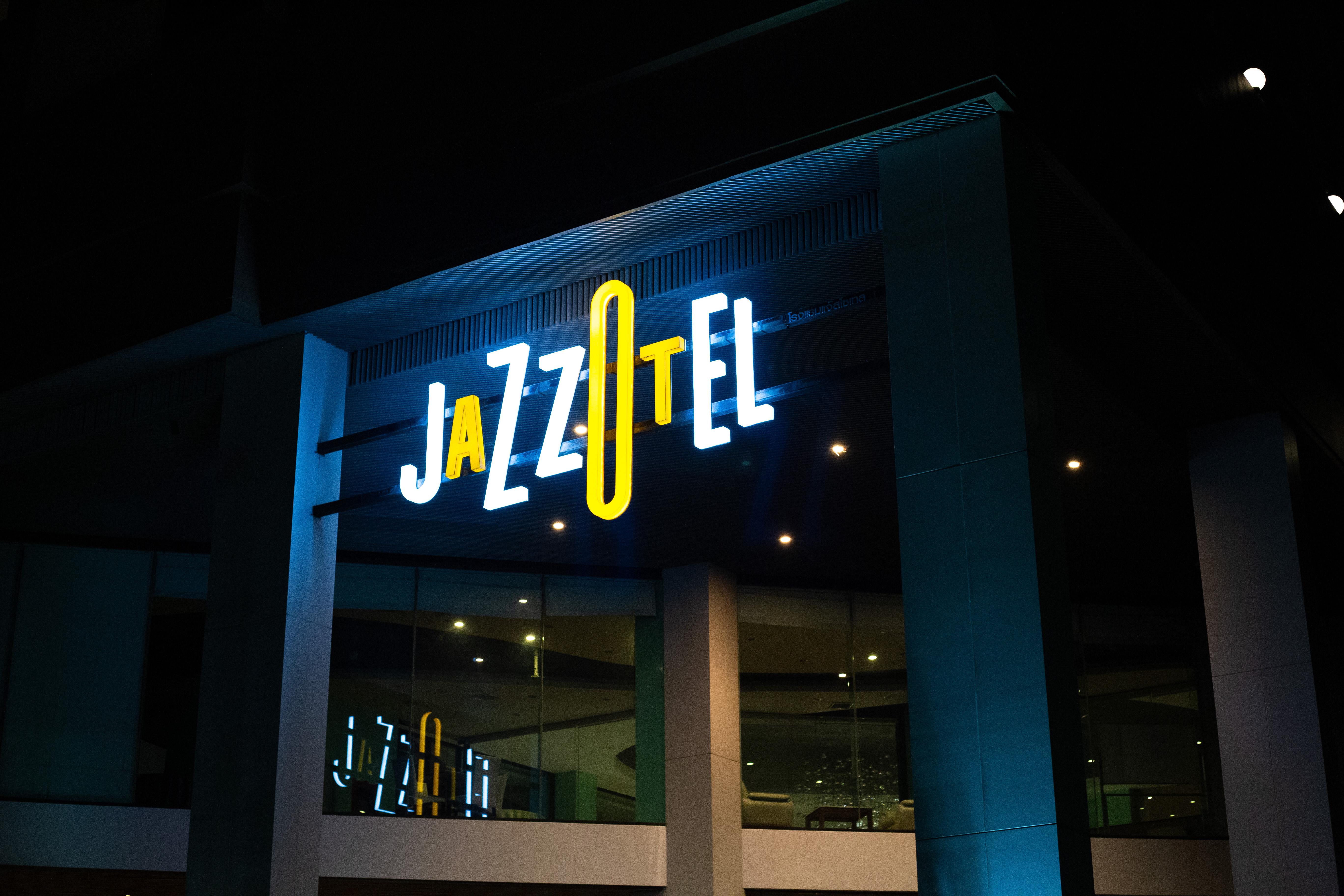 Jazzotel Бангкок Экстерьер фото